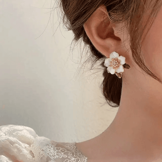 Flower Stud Earrings - Berry Pop Co