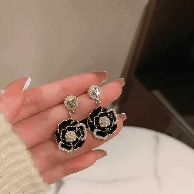 Black Flower Pearl Drop Earrings - Berry Pop Co