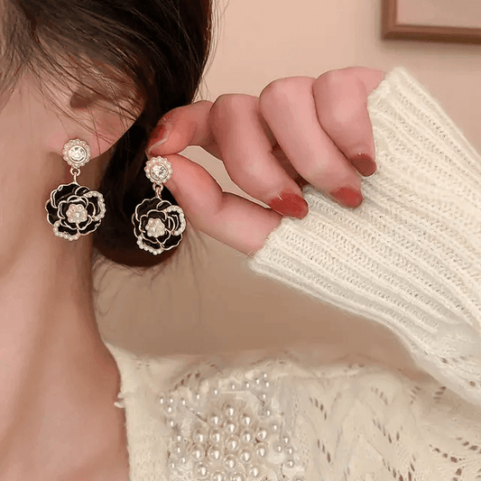 Black Flower Pearl Drop Earrings - Berry Pop Co