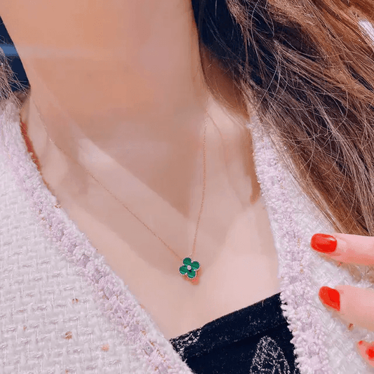 Green Stud Clover Necklace - Berry Pop Co