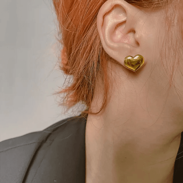 Dainty Heart Stud Earrings - Berry Pop Co