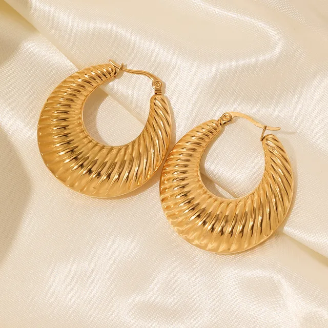 18K Gold Hoop Earrings