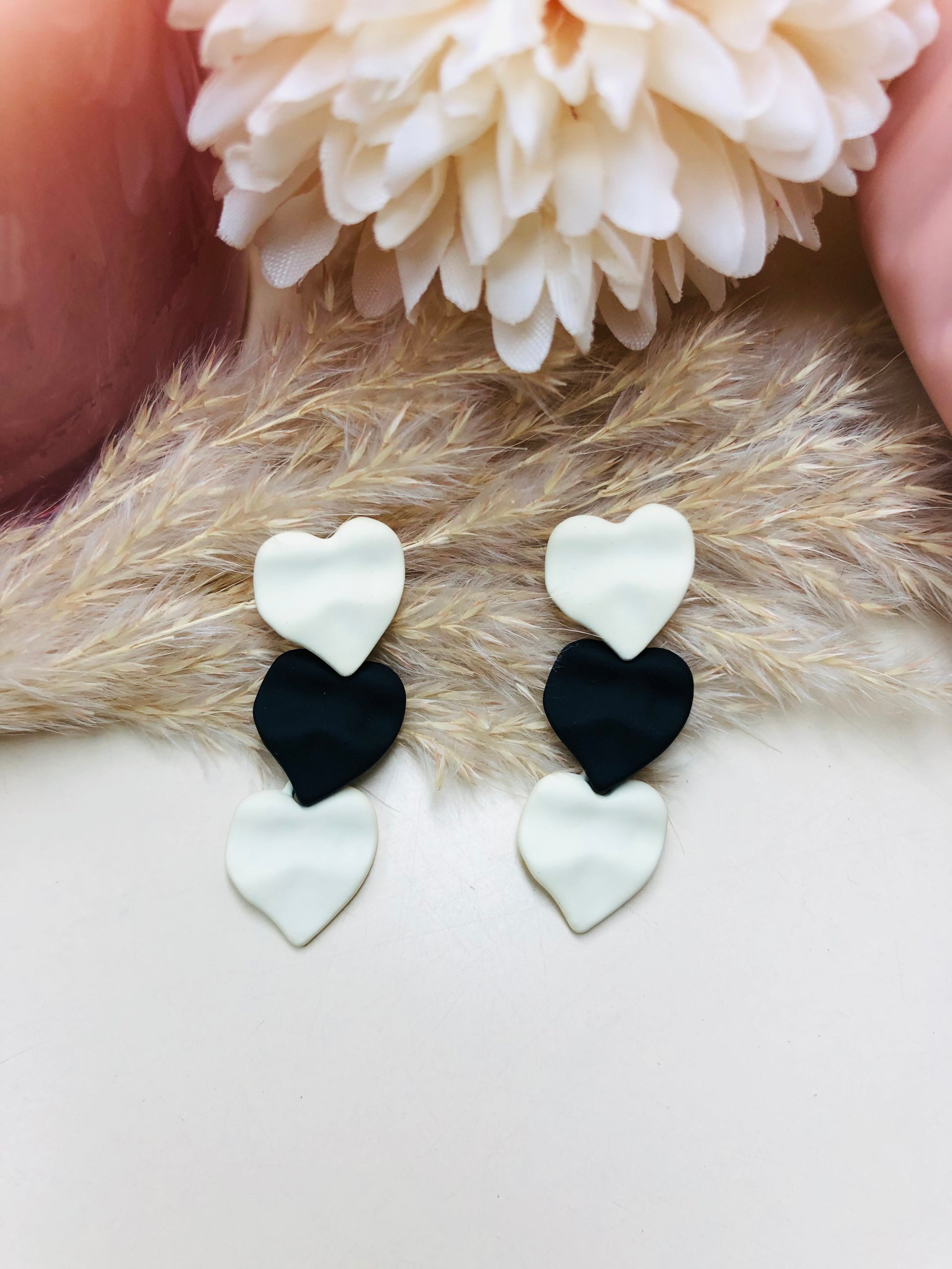 Quirky Black White Heart Earrings - Berry Pop Co