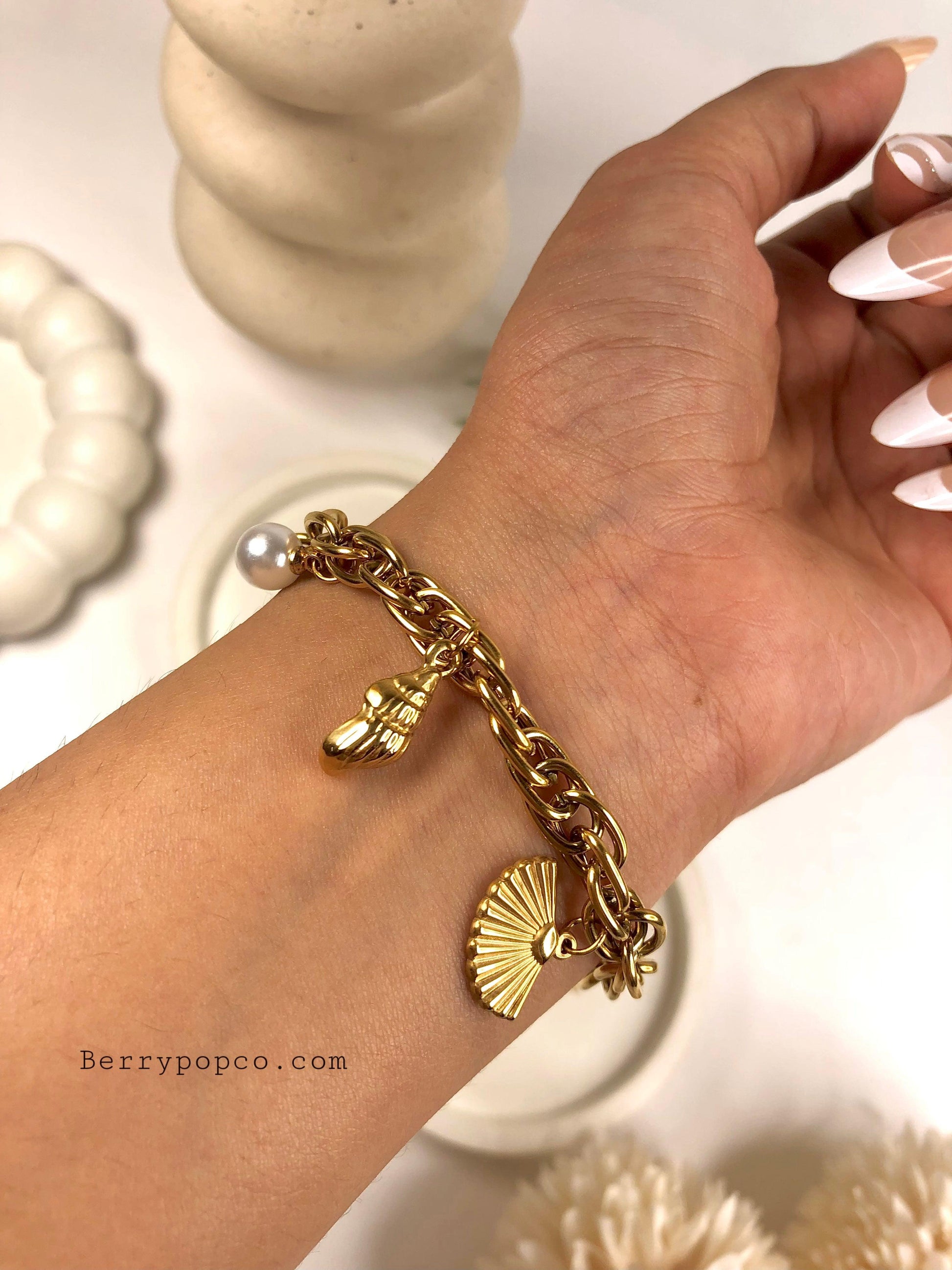 Gold Plated Charm Bracelet - Berry Pop Co