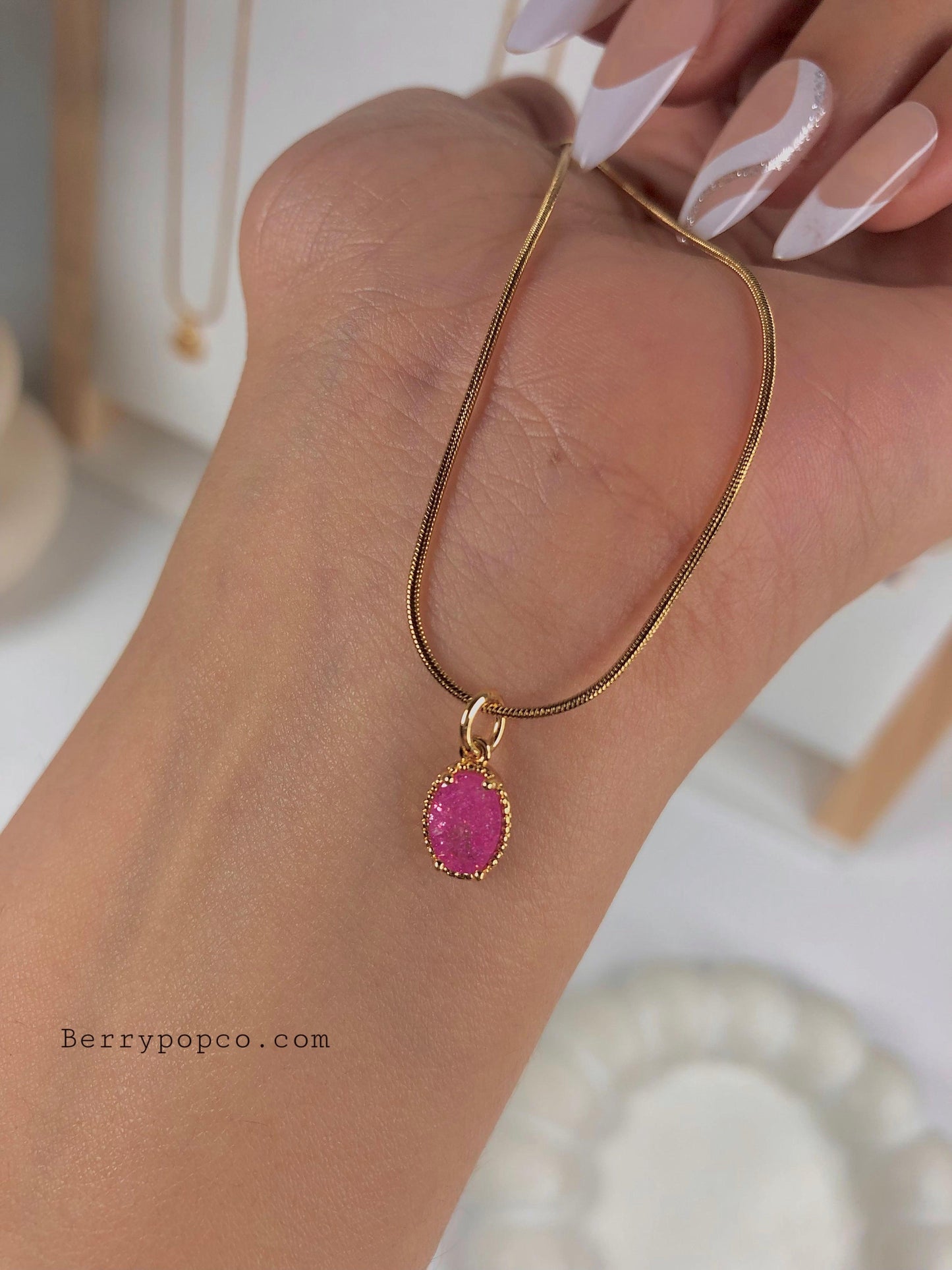 Pink Zircon Oval Stone Necklace - Berry Pop Co