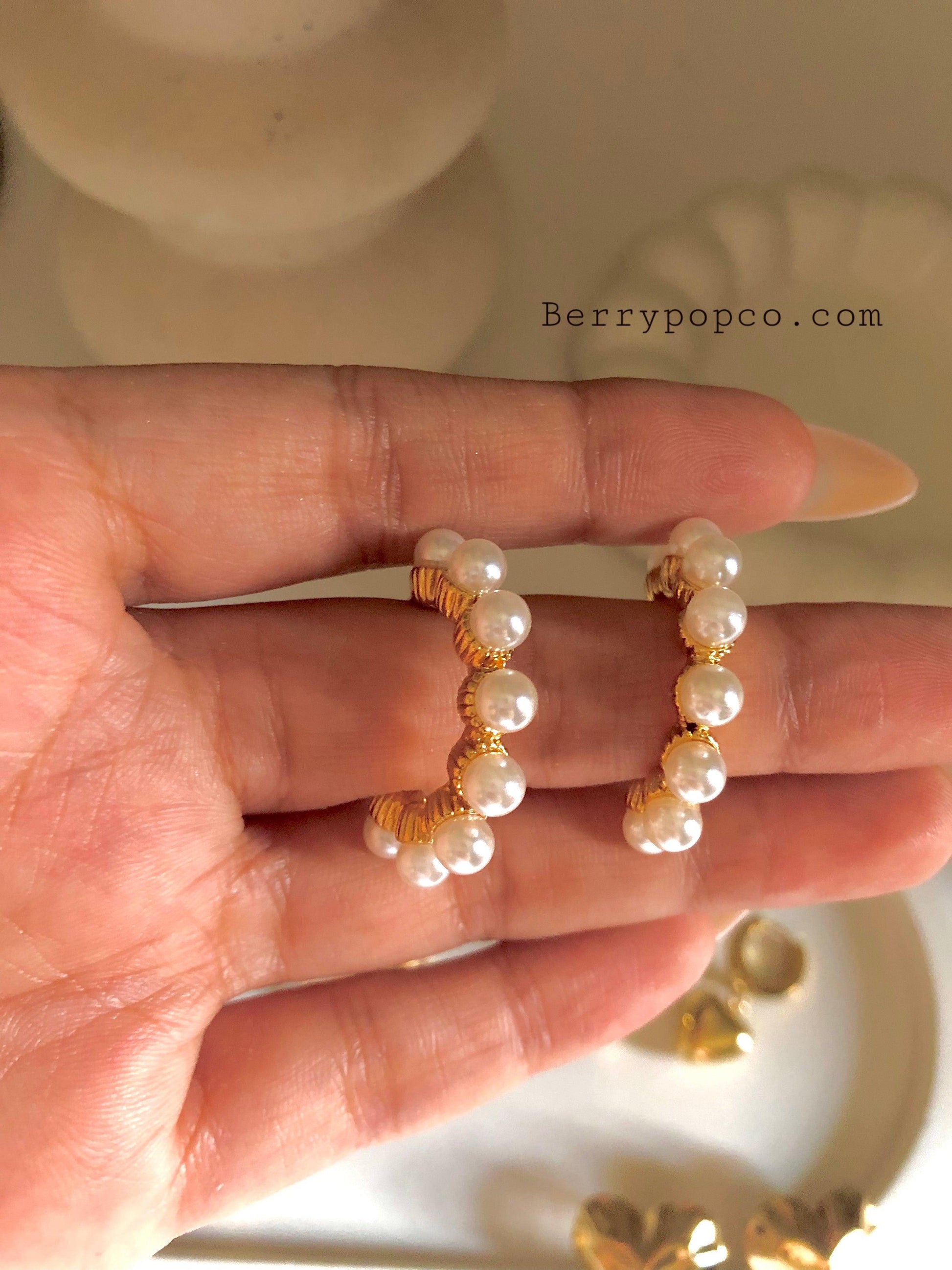 Pearl Cluster Hoop Earrings - Berry Pop Co