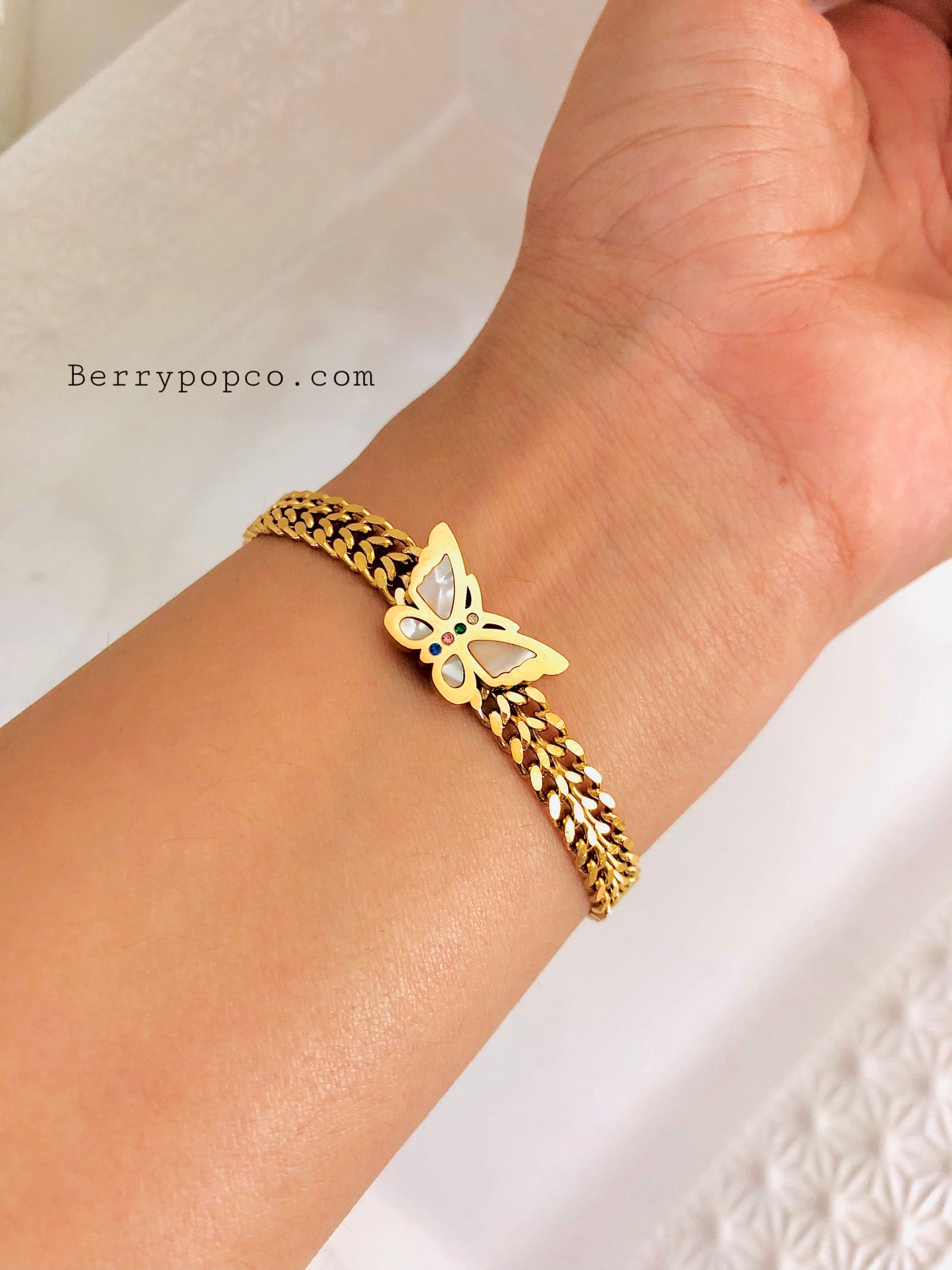 Elegant Butterfly Chain Bracelet