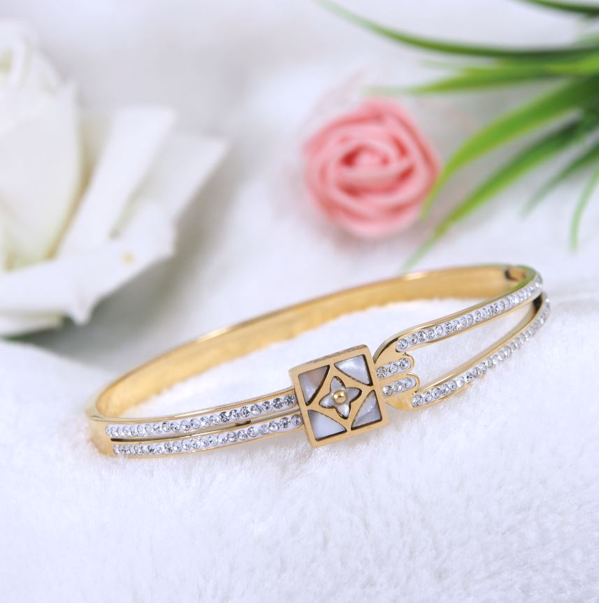 Gold Plated square Shaped Clover Kada