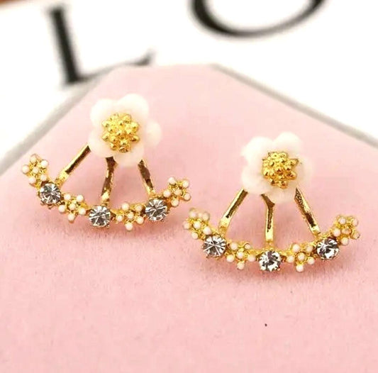 Daisy Flower Korean Earrings - Berry Pop Co